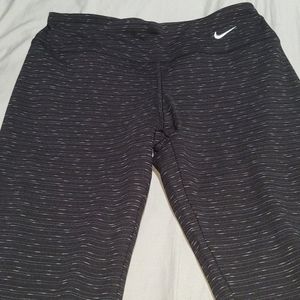 Nike dri-fit capri leggings